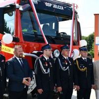Jubileusz 80-lecia OSP w Jelczy - przekazanie nowego samochodu ratowniczo - gaśniczego