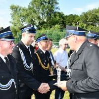 Jubileusz 100-lecia OSP w Śladowie - statuetka dla Członka Zarządu - Patryka Natkańca