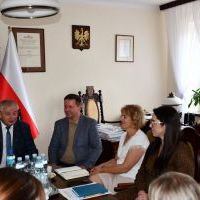 Spotkanie w sprawie Dożynek Powiatowych w gabinecie Starosty Miechowskiego