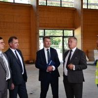 budowa nowego boiska wielofunkcyjnego przy LO Miech&oacute;w