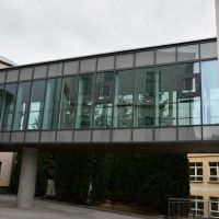 Łącznik sali gimnastycznej z budynkiem szkoły