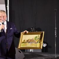 Jednym z najważniejszych momentów wieczoru była licytacja charytatywna.