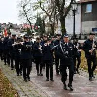 Obchody Narodowego Święta Niepodległości w Miechowie - orkiestra dęta Miech&oacute;w
