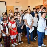 Artystyczne podziękowania dla nauczycieli i pracownik&oacute;w od uczni&oacute;w SOSW Zagorzyce