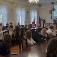 Uczestnicy Miechowskiej Młodzieżowej Konferencji Klimatycznej „Cyfrowy ślad węglowy”,