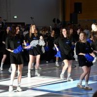 występ artystyczny młodzieży z LO Miechów