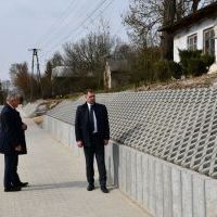 Starostowie Miechowscy wizytują teren przebudowy