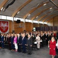 Pożegnanie maturzystów w szkołach Powiatu Miechowskiego - LO Miechów