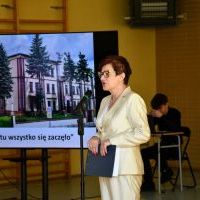 Pożegnanie maturzystów w szkołach Powiatu Miechowskiego - ZS Nr 1