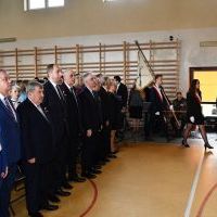 Wprowadzenie sztandaru Zespołu Szk&oacute;ł Nr 1 w Miechowie