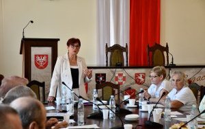 Spotkanie Rady Senior&oacute;w Powiatu Miechowskiego z liderami organizacji senioralnych