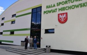 Konsul Honorowy Belgii z wizytą w Powiecie Miechowskim - Hala Sportowa