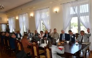 XXVI Sesja Rady Powiatu Miechowskiego - głosowanie nad uchwałą