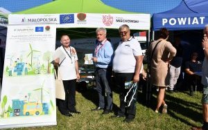 Edukacja klimatyczna podczas Dożynek Powiatu Miechowskiego - stoisko Ekodoradcy