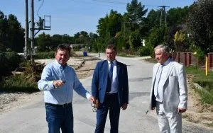 Rozbudowa drogi powiatowej 1174K w Falniowie - wizytacja postępu prac