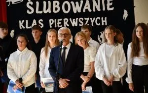 Uroczyste ślubowanie klas pierwszych w ZS nr 2 - przemowa Dyrektora ZS nr 2