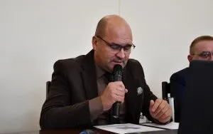 XXVII Sesja Rady Powiatu Miechowskiego - sytuacja na rynku pracy