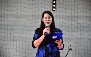 Senioralia Powiatu Miechowskiego - prowadząca wydarzenie Milena Deska