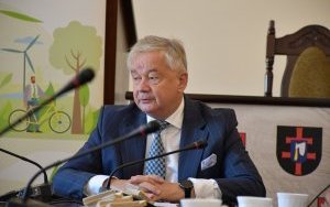 Spotkanie grupy &bdquo;Urząd-Biznes-Nauka-Społeczeństwo&rdquo; - przemowa Starosty