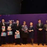 Uczniowie Zespołu Szk&oacute;ł Nr 2 im. Jana Pawła II w Miechowie w gronie laureat&oacute;w konkursu 