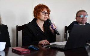 XXVIII Sesja Rady Powiatu Miechowskiego - Dyrektor Poradni Psychologiczno-Pedagogicznej