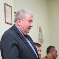 Starosta Jacek Kobyłka dziękuje za oddaną służbę strażakom z Powiatu Miechowskiego